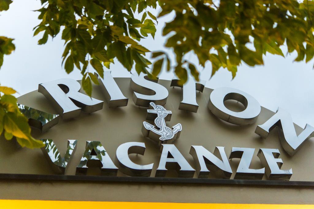 Ariston Vacanze Marina di Ravenna Exterior photo