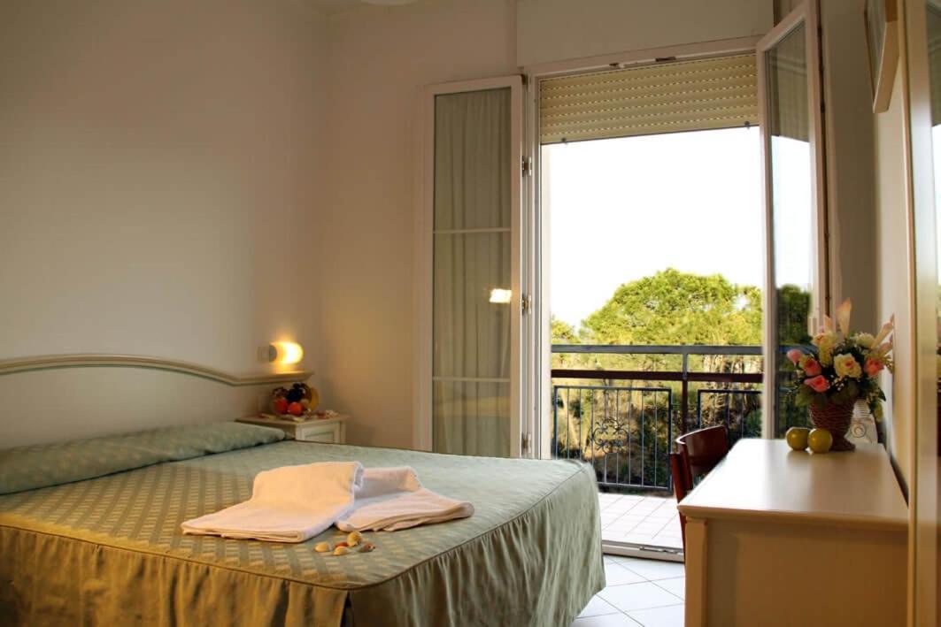 Ariston Vacanze Marina di Ravenna Exterior photo